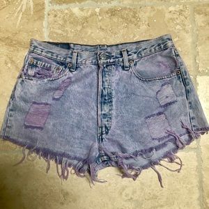 Levi’s distressed shorts